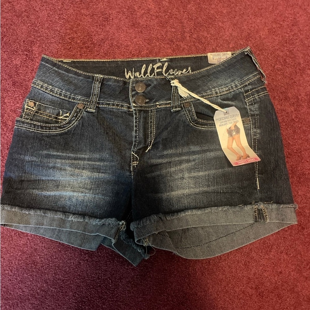 Wallflower Jean Shorts‎